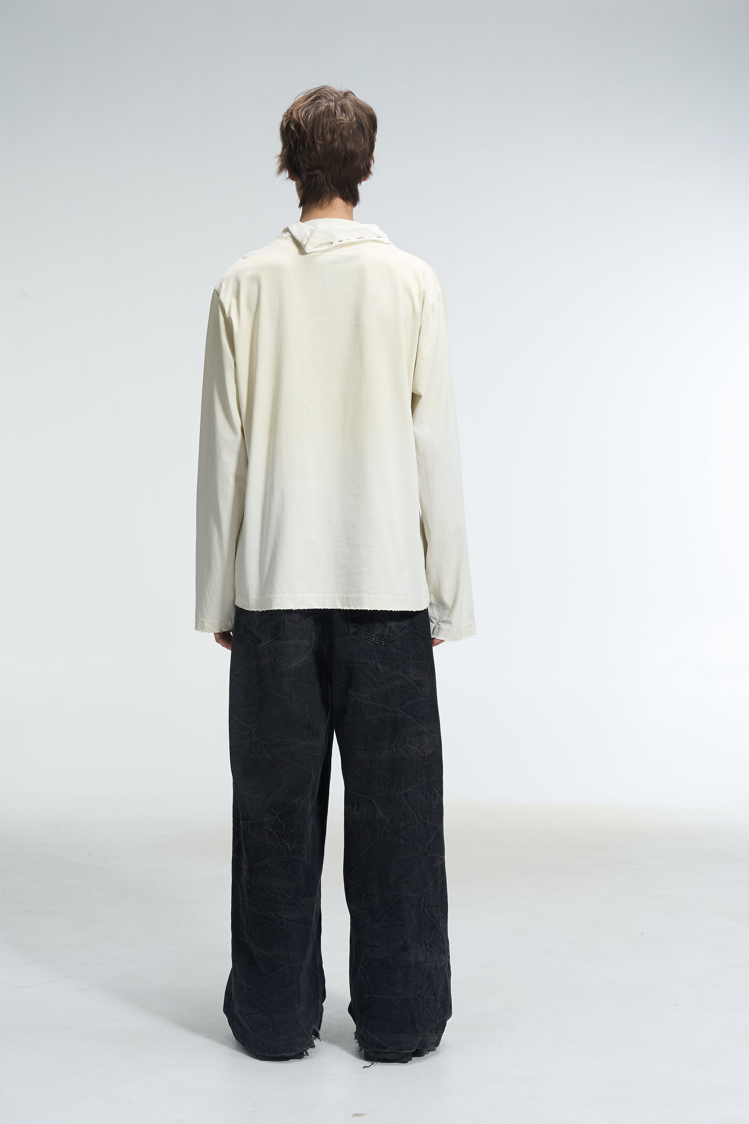 LOGO LONG SLEEVE T-SHIRT - BEIGE