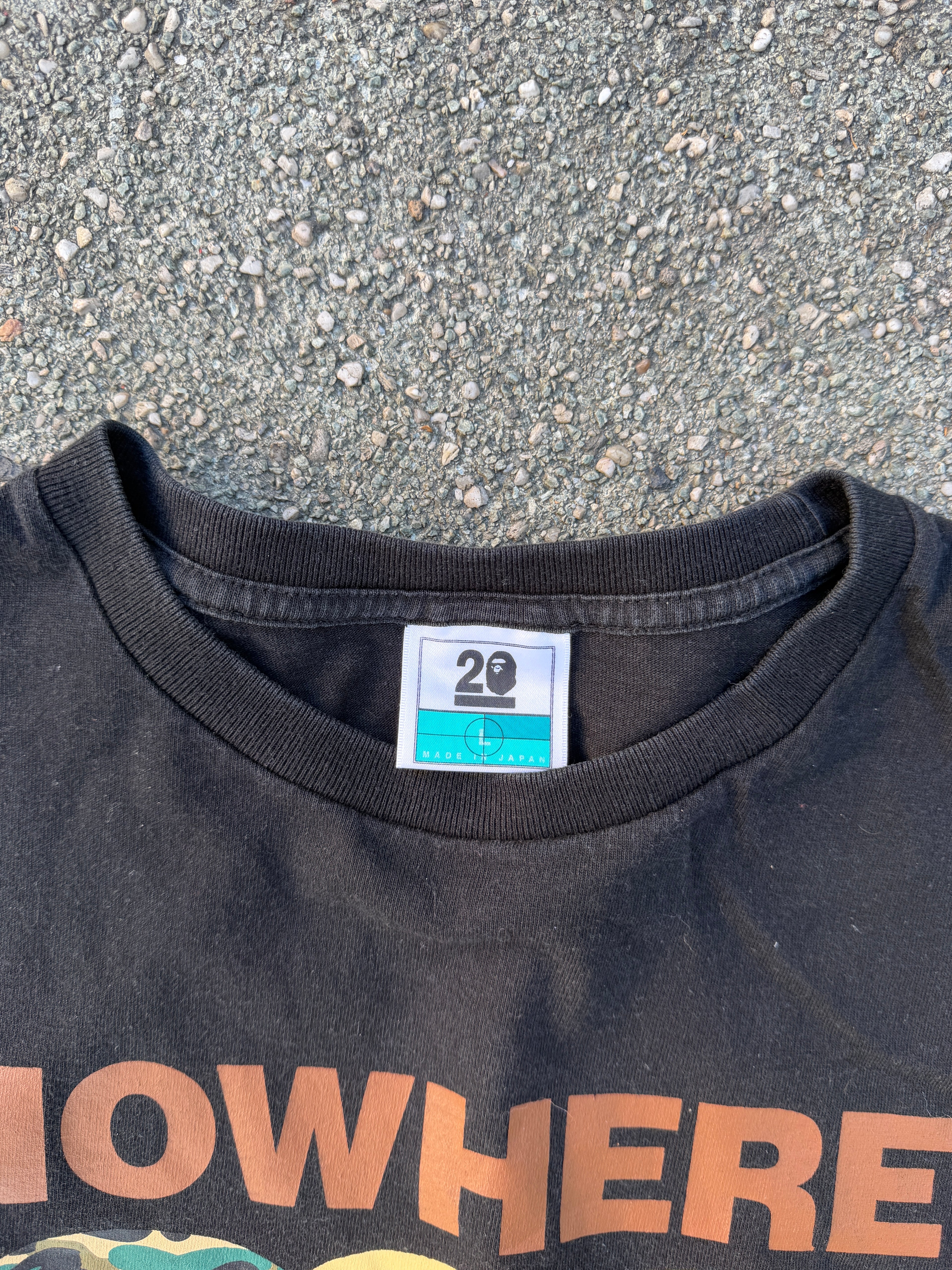 A BATHING APE × mastermind JAPAN – 20th Anniversary „NOWHERE 2G" Tee