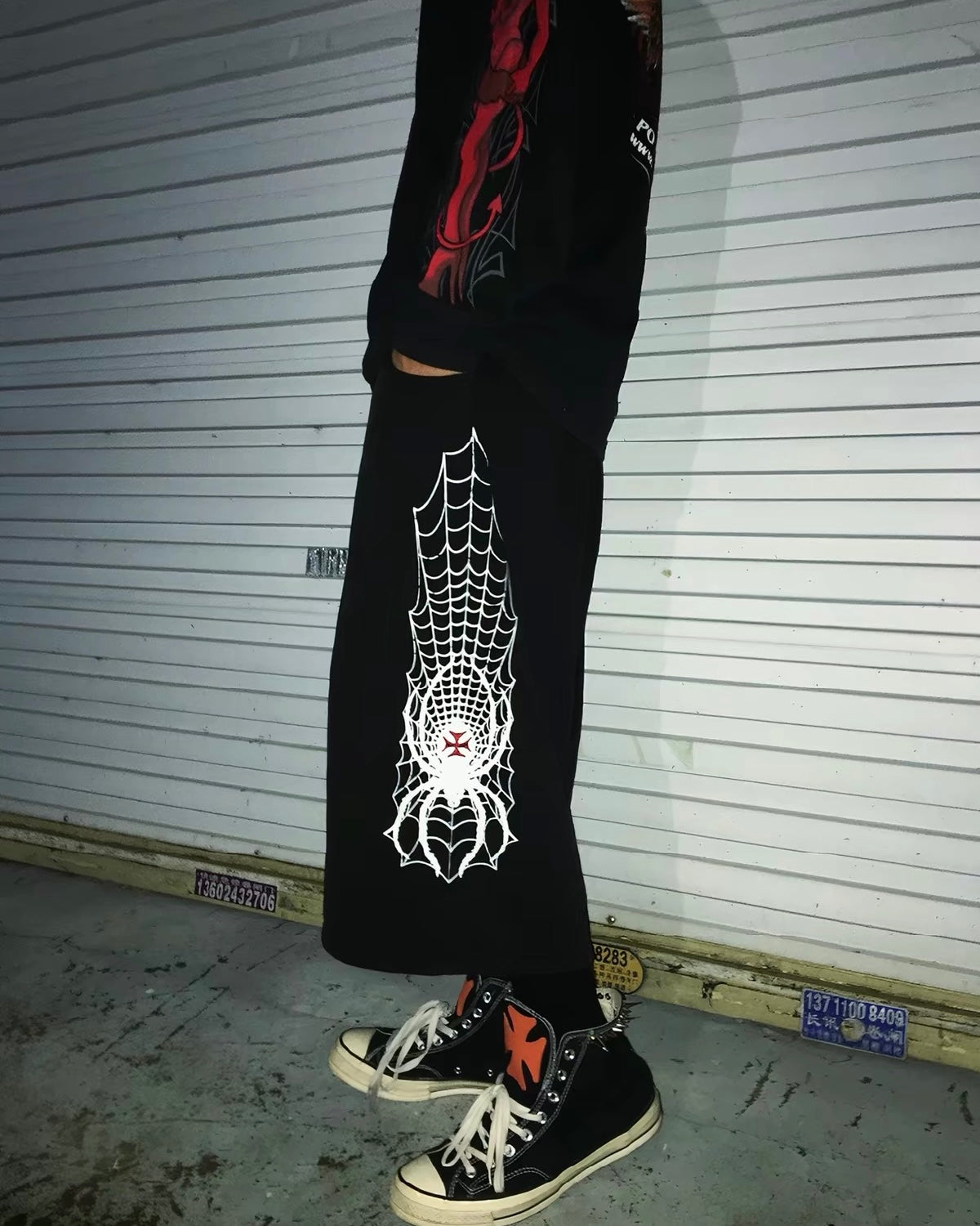 SPIDER WEB SWEAT SHORTS