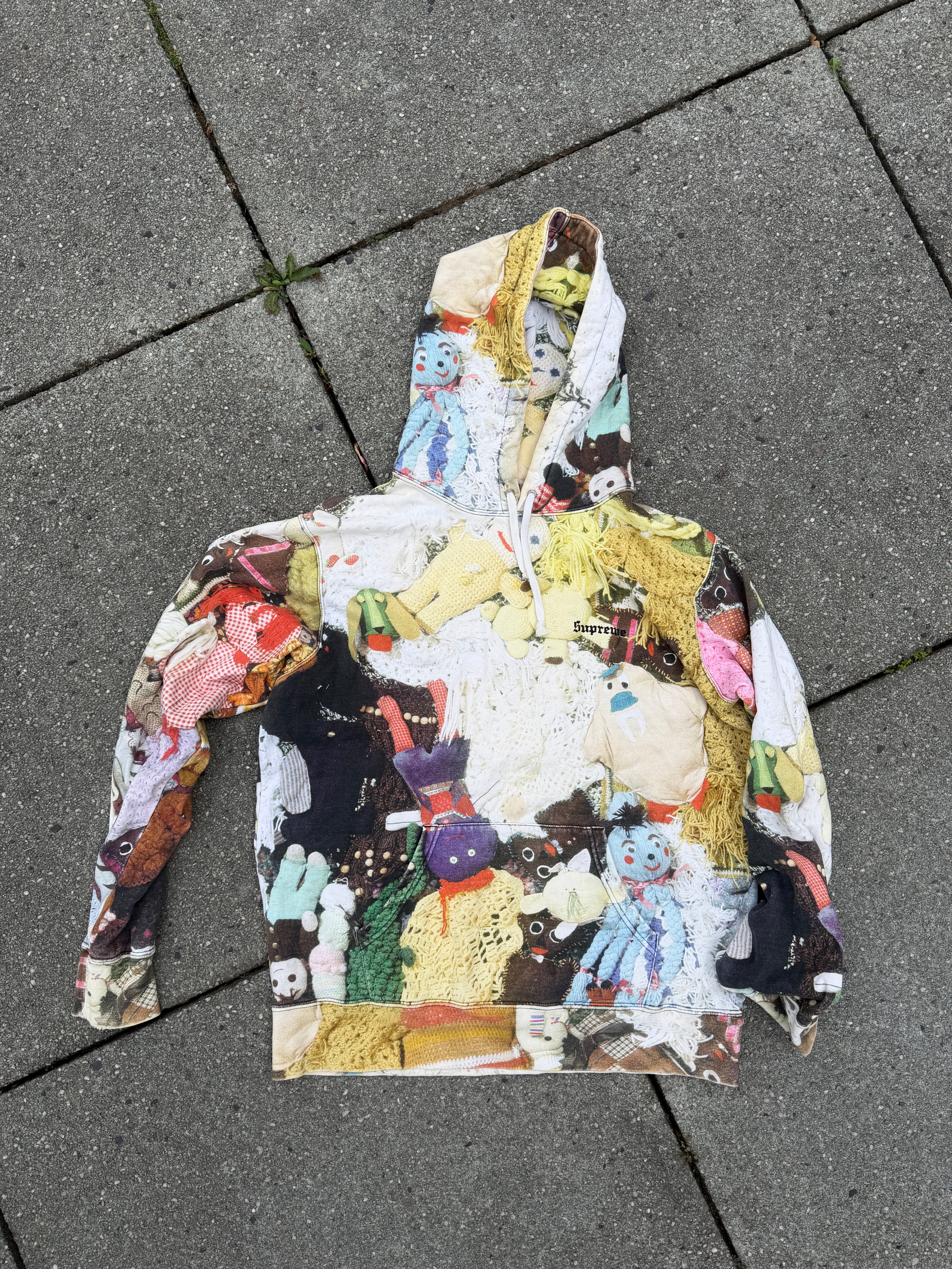 Supreme × Mike Kelley – „More Love Hours Than Can Ever Be Repaid" Hooded Sweatshirt (Multicolor)